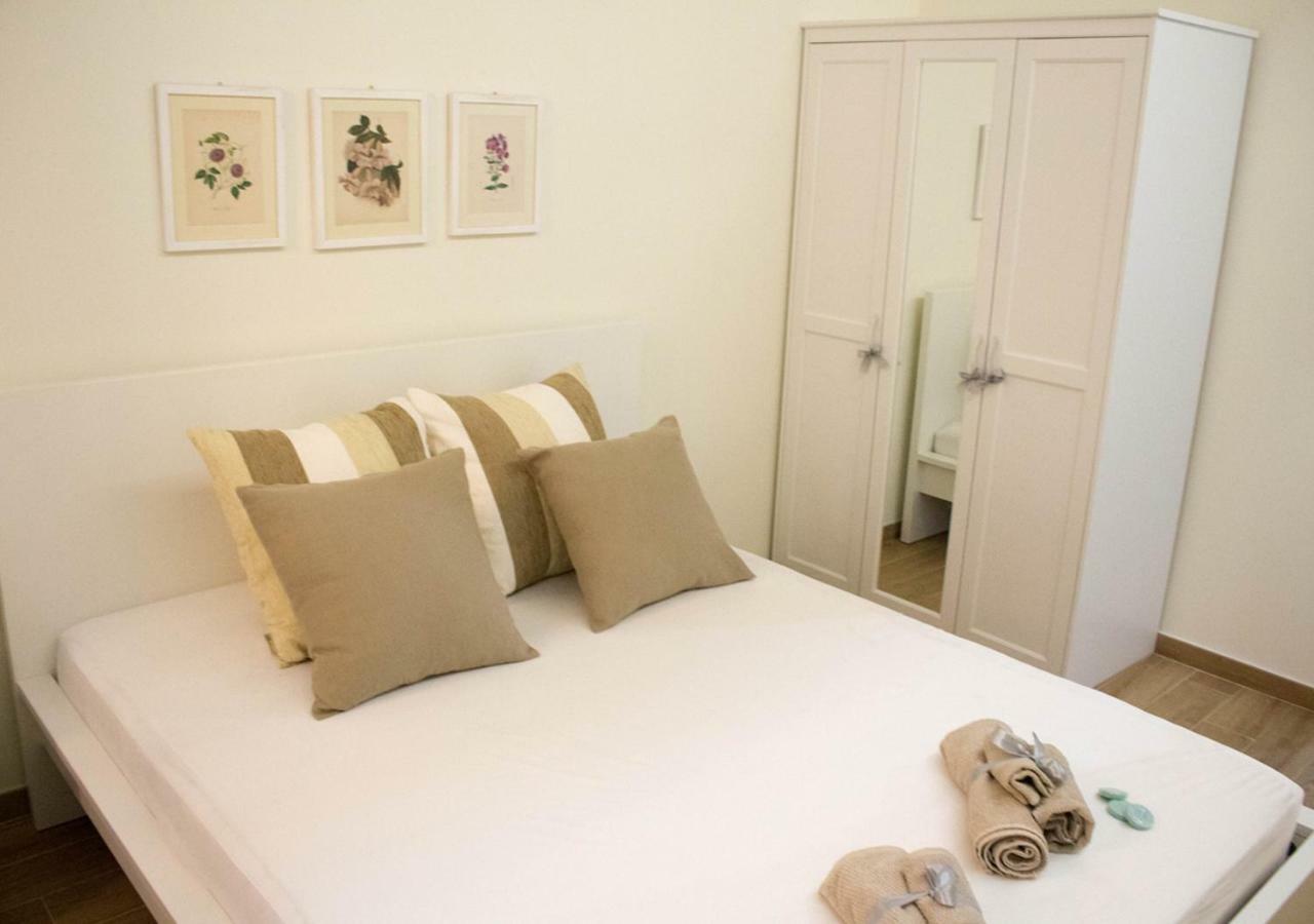 Splendid Houses In Valencia Bagian luar foto